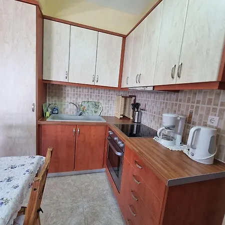 아파트 Castle In *